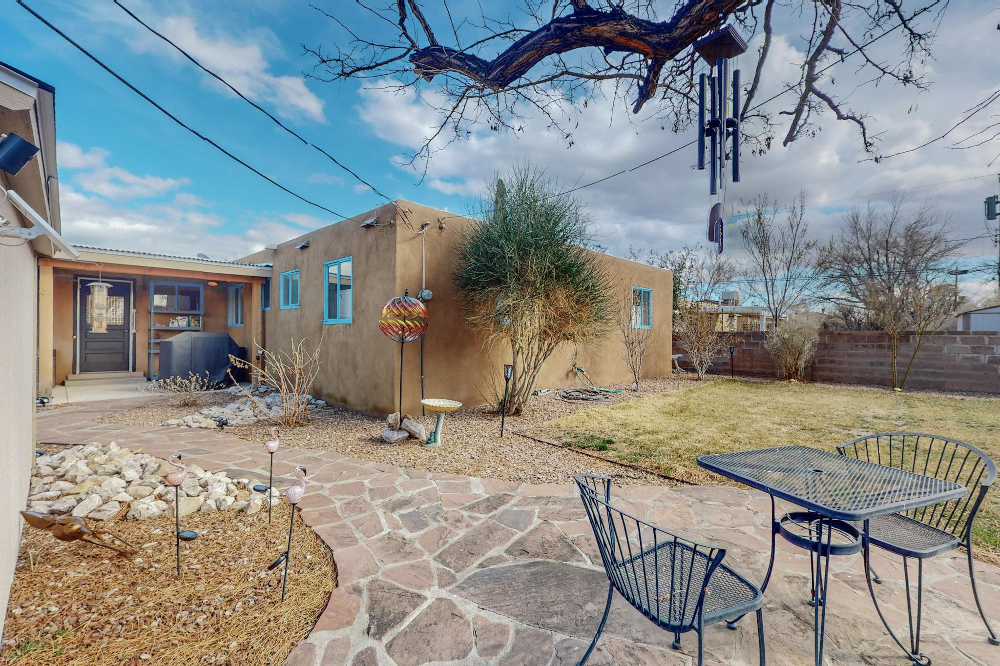 2105 Altez Street NE