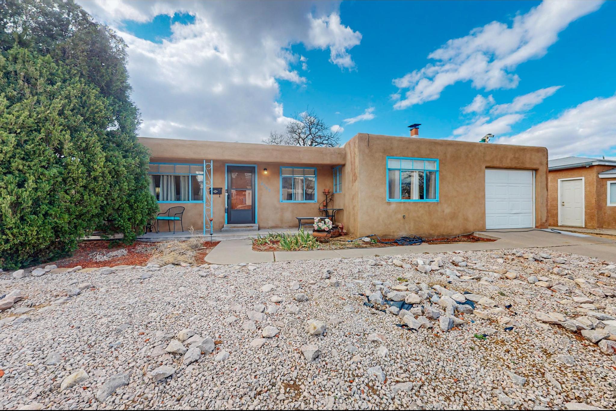 2105 Altez Street NE