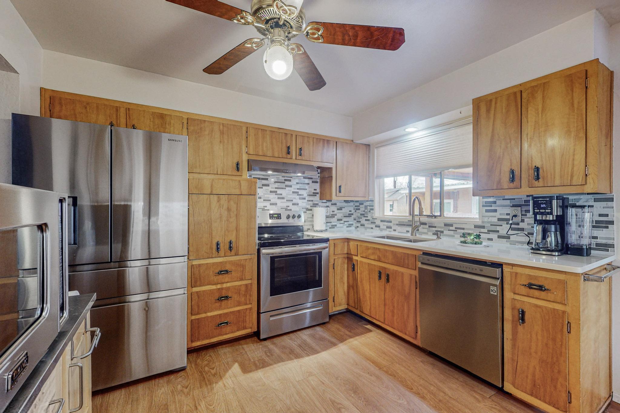 2105 Altez Street NE