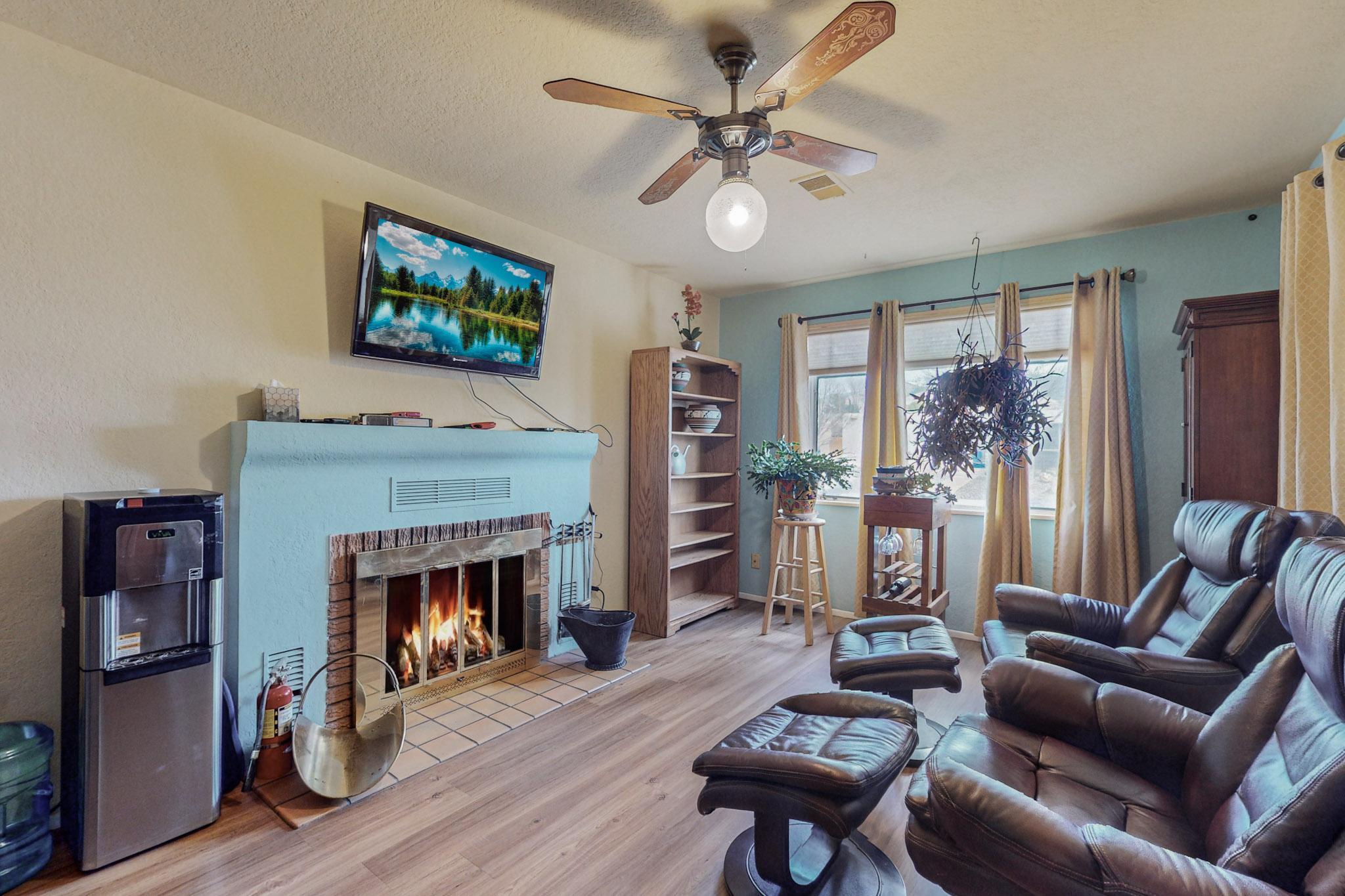 2105 Altez Street NE