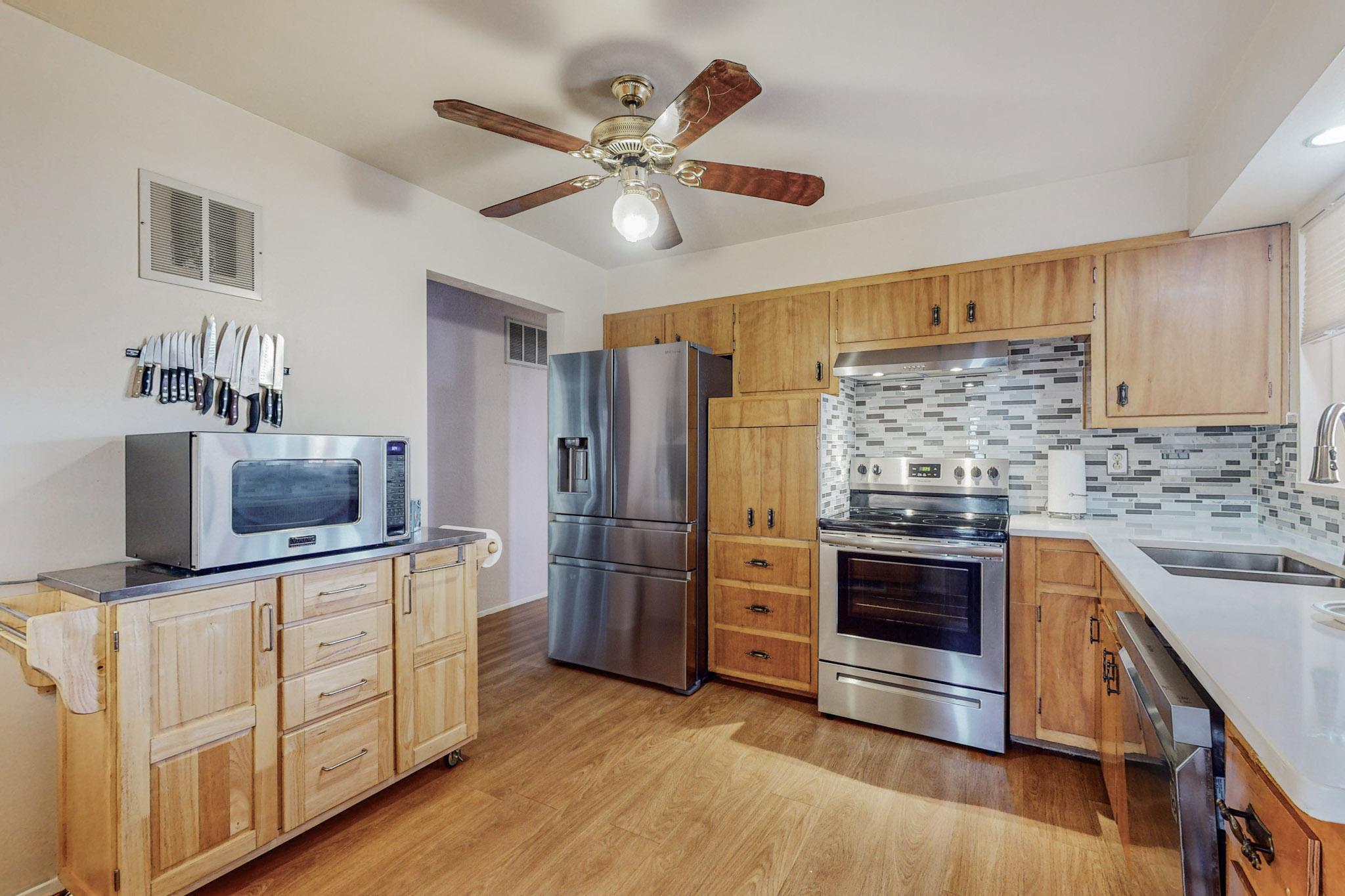 2105 Altez Street NE