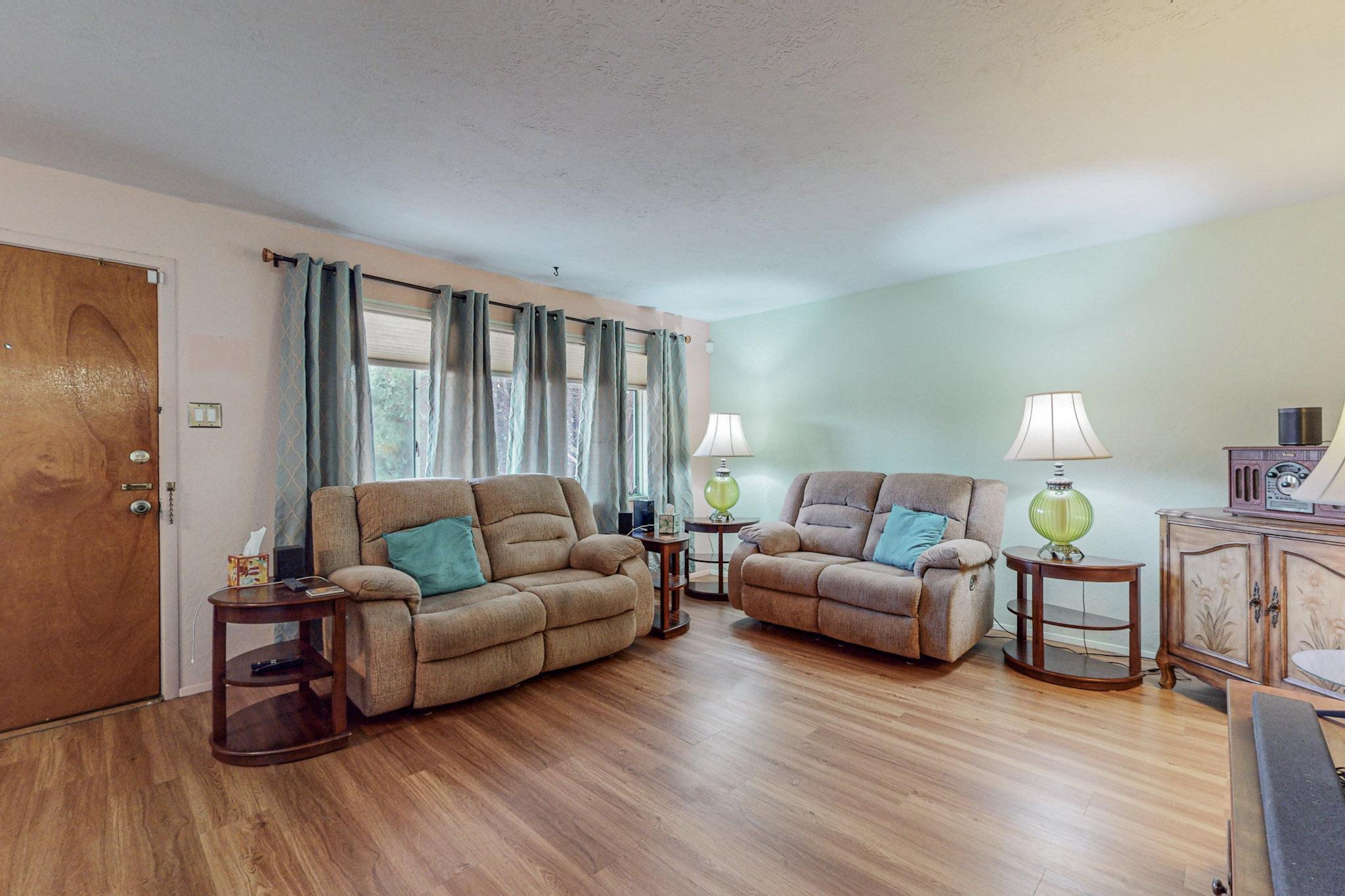 2105 Altez Street NE