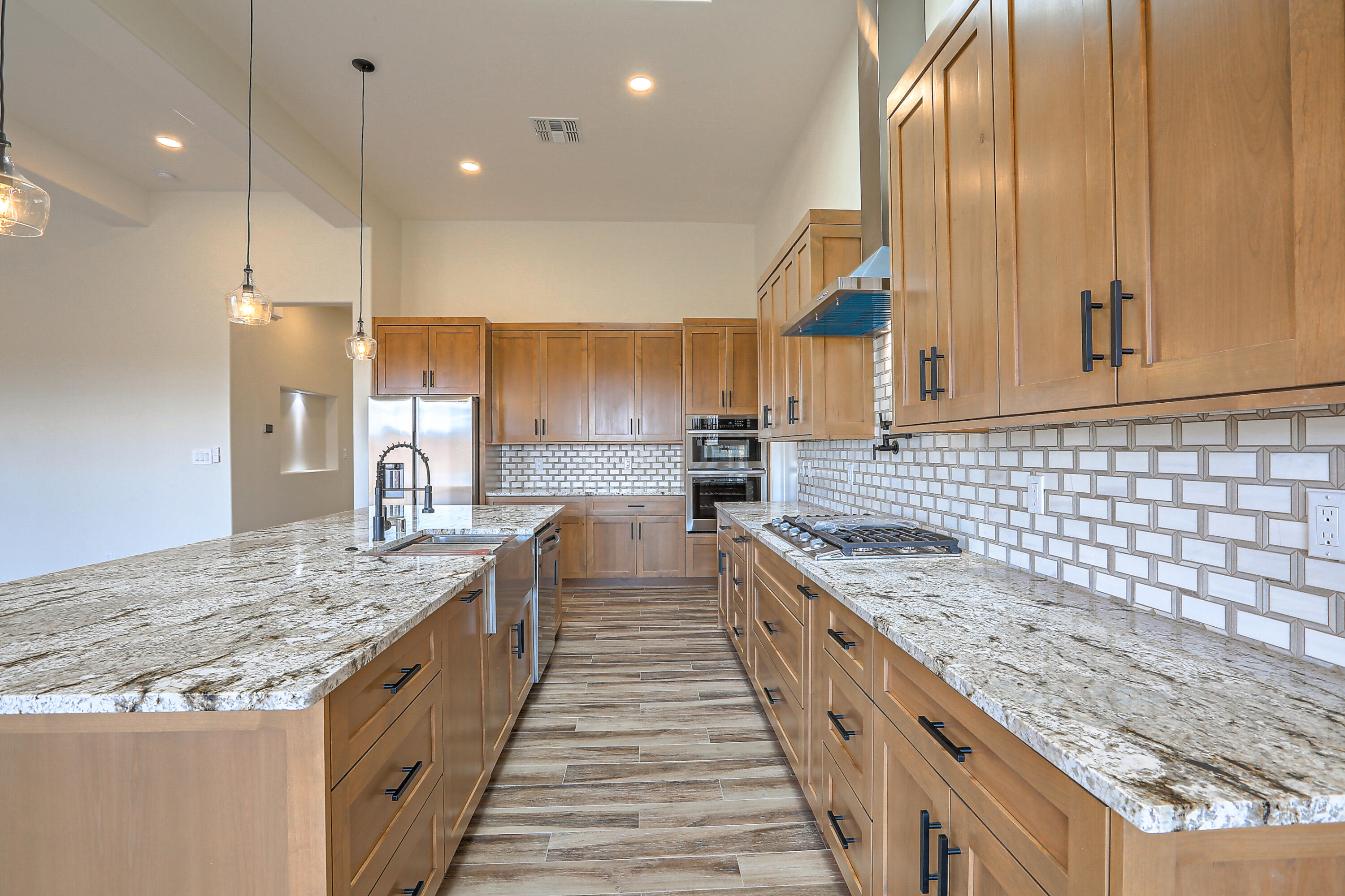 6717 Nacelle Road NE