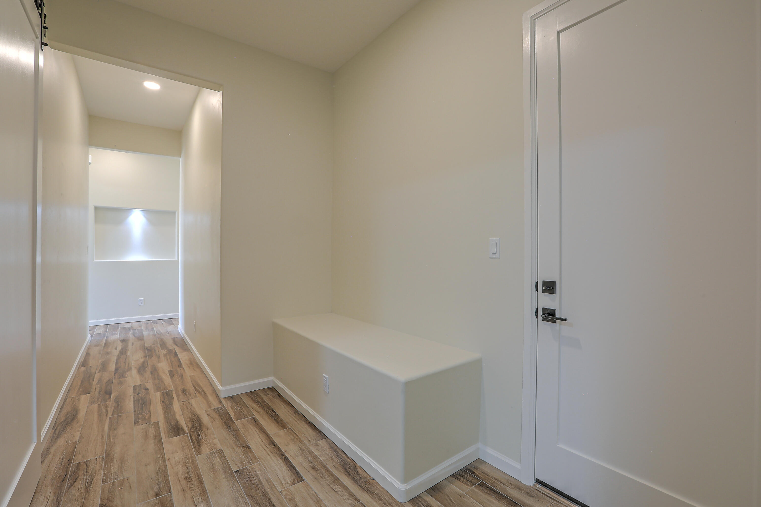 6717 Nacelle Road NE