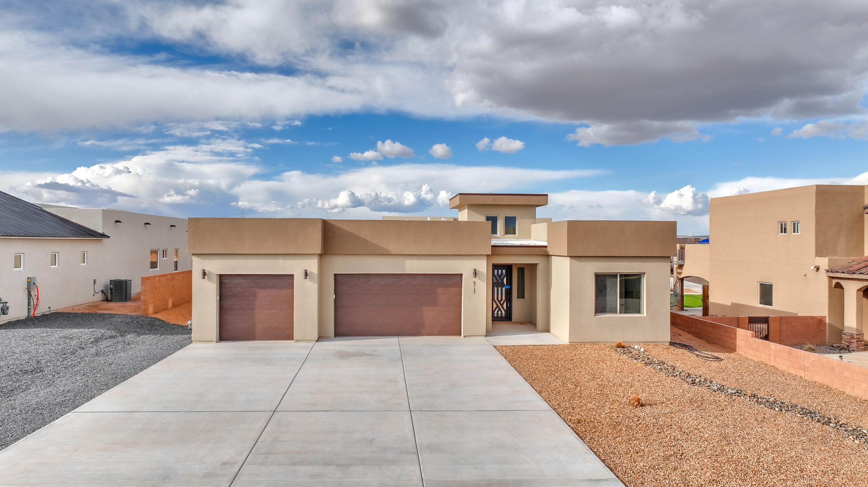 6717 Nacelle Road NE