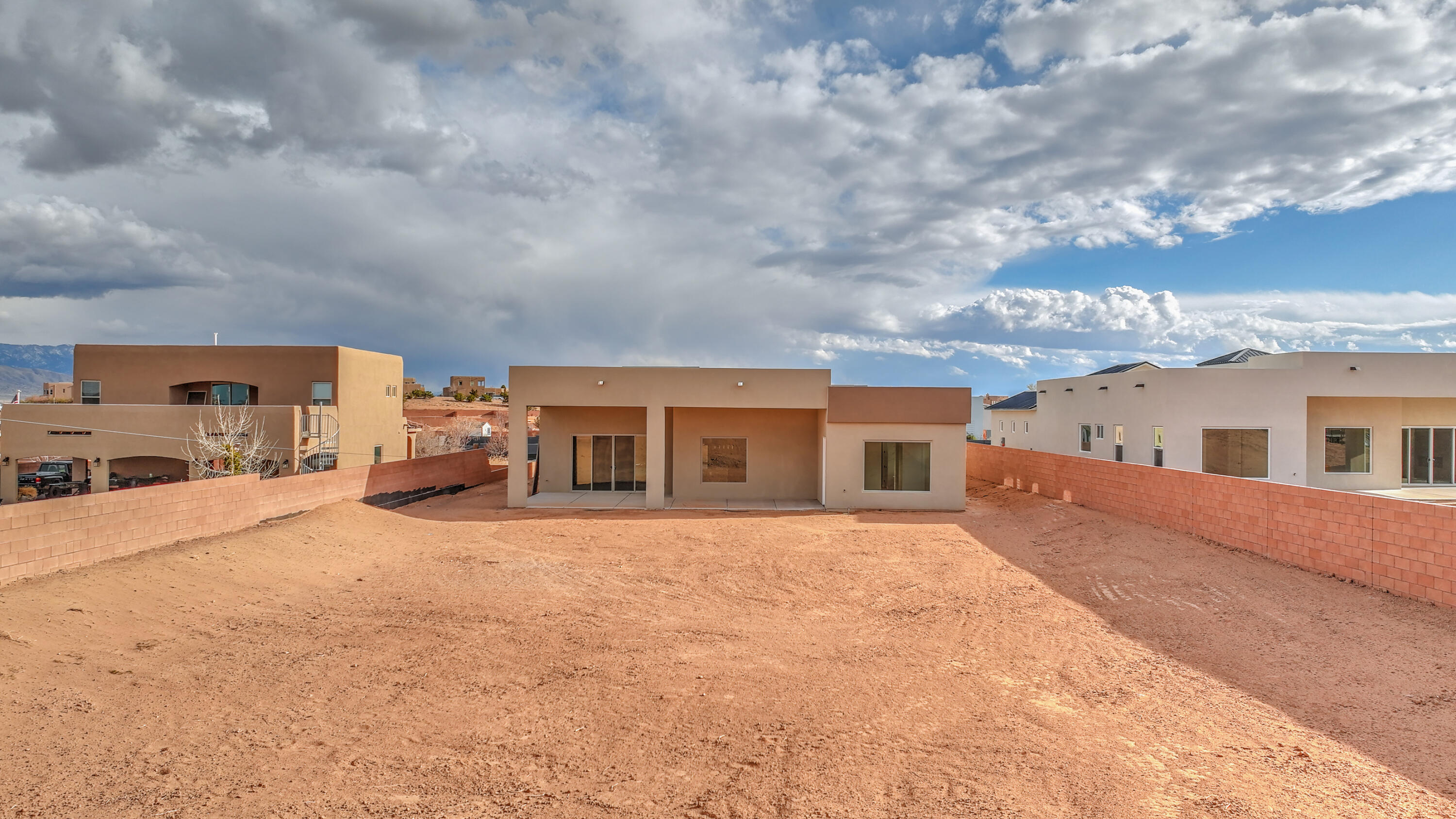 6717 Nacelle Road NE