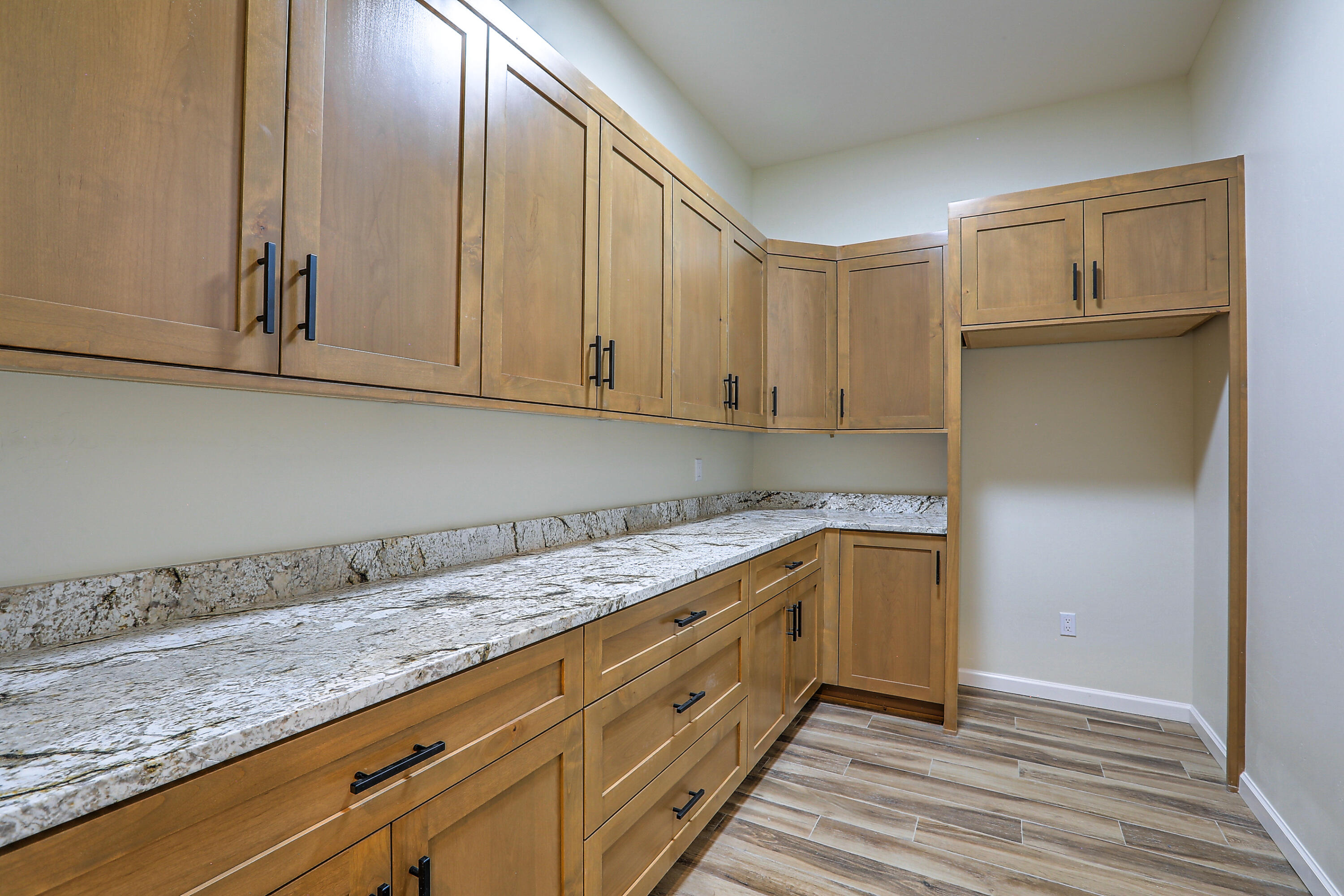 6717 Nacelle Road NE