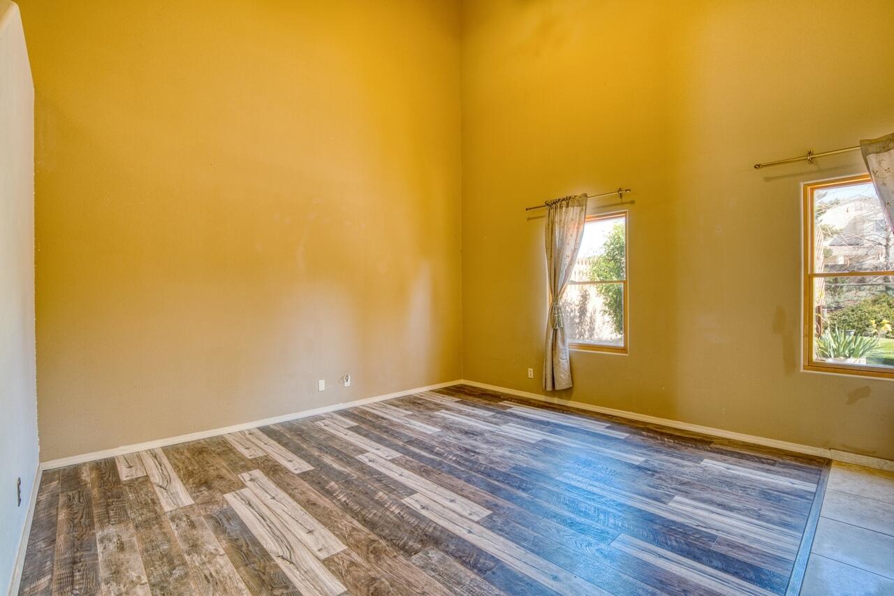 3284 San Ildefonso Loop NE