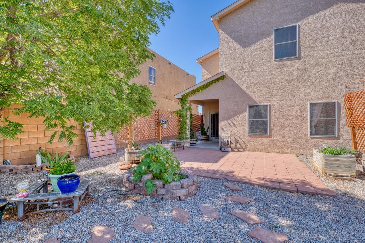 3284 San Ildefonso Loop NE