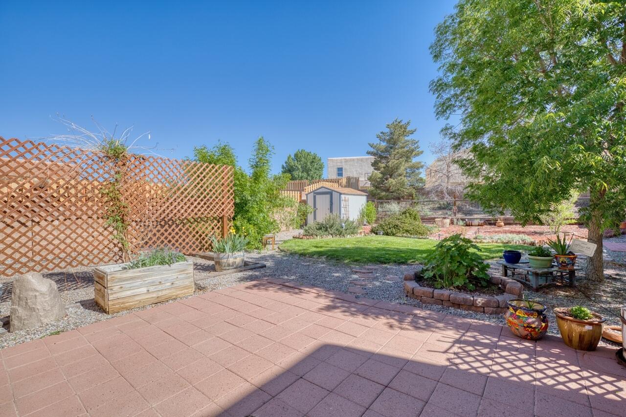 3284 San Ildefonso Loop NE