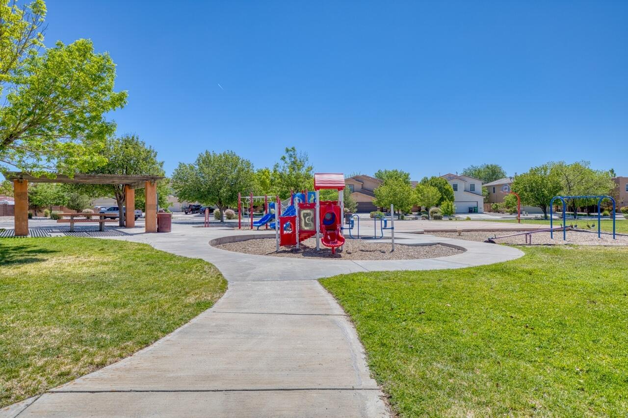 3284 San Ildefonso Loop NE