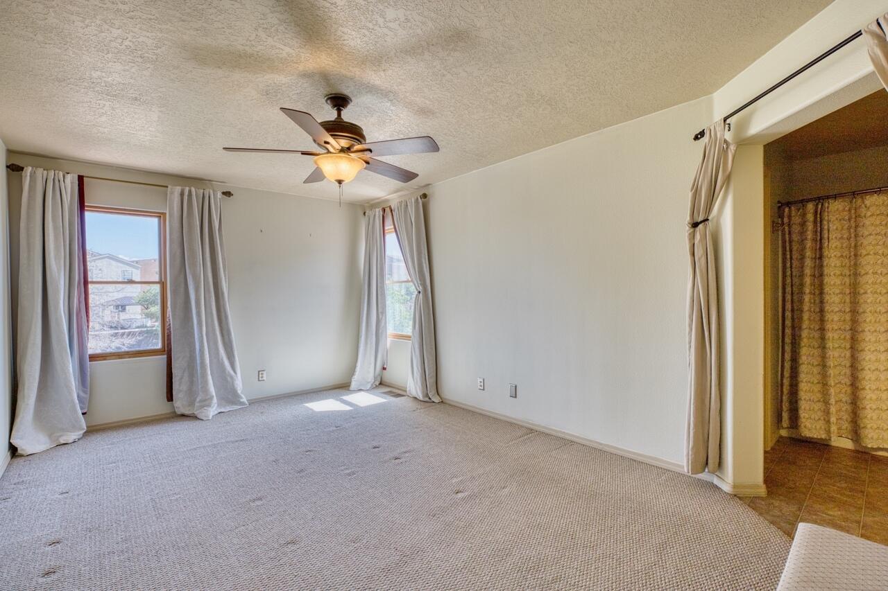 3284 San Ildefonso Loop NE