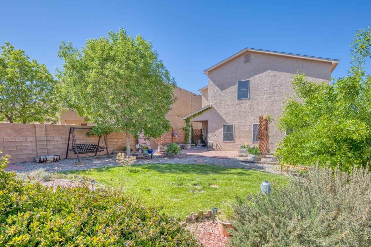 3284 San Ildefonso Loop NE