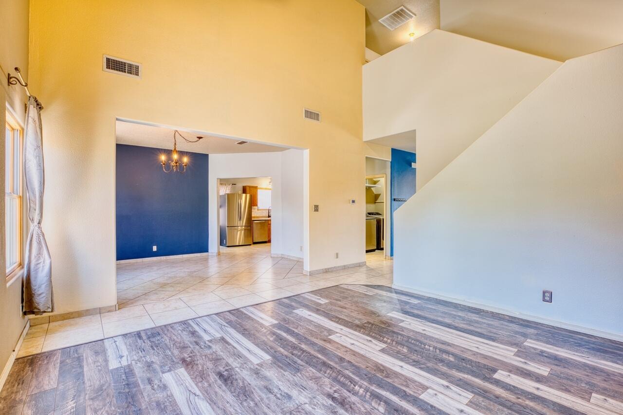 3284 San Ildefonso Loop NE