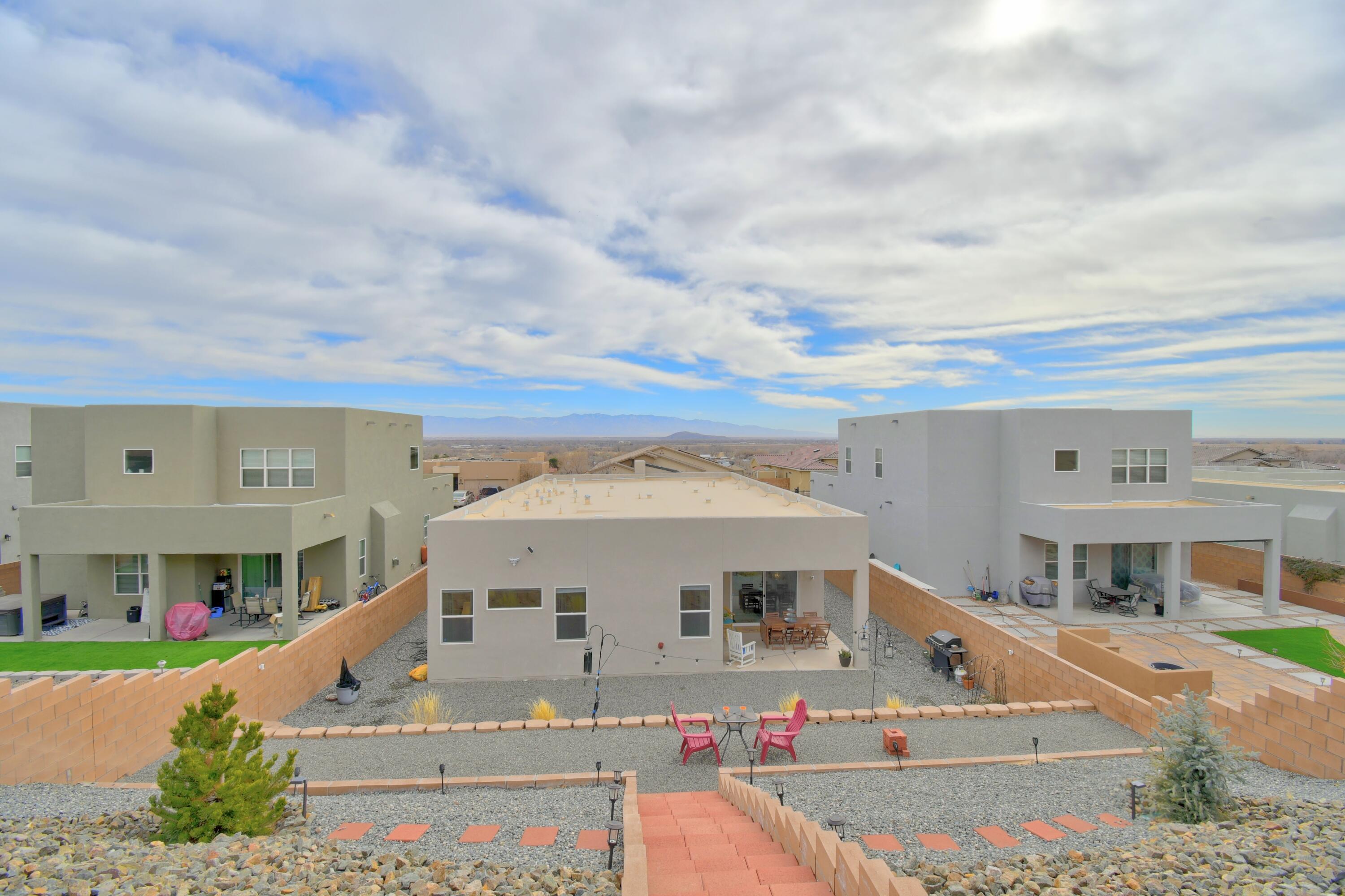 1561 Corta Cantera SW