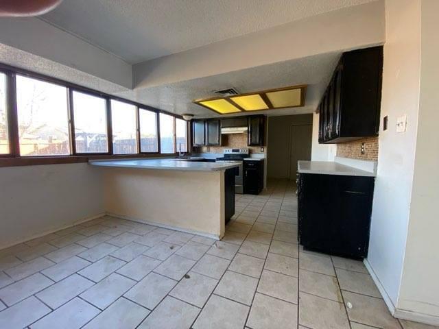 6401 Avenida La Costa NE