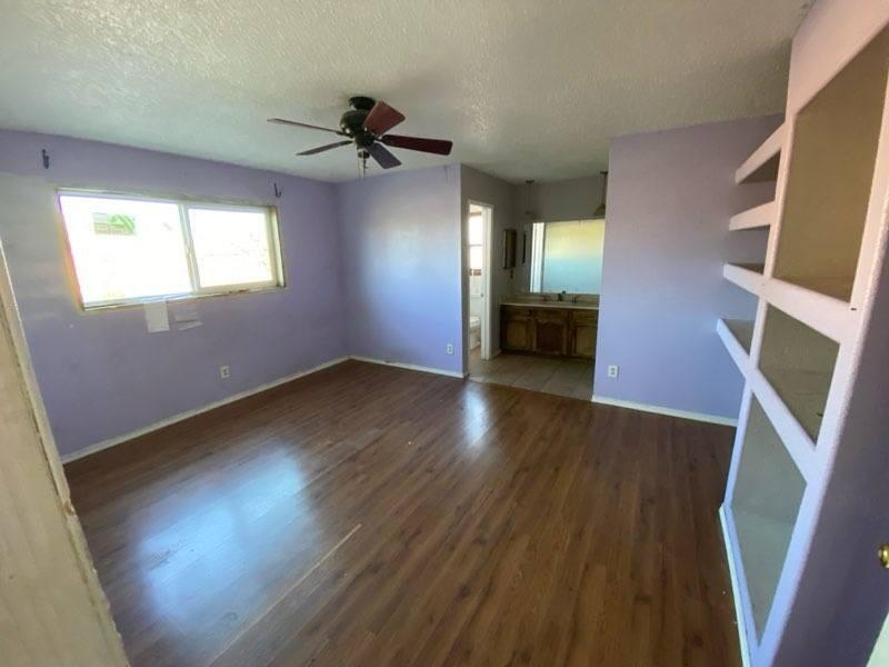 6401 Avenida La Costa NE