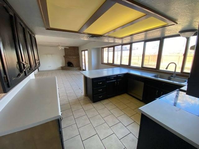 6401 Avenida La Costa NE