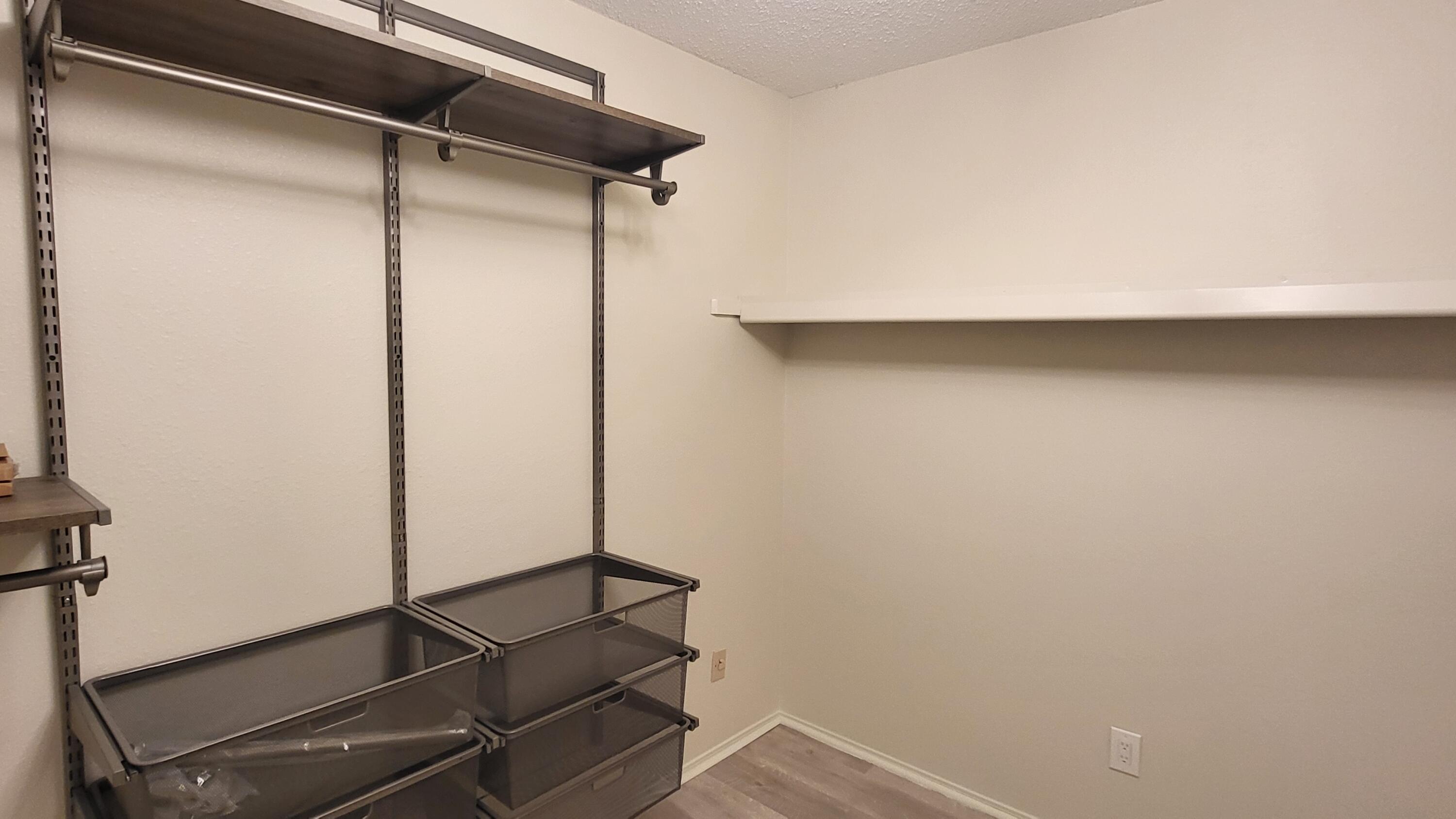 12220 Pineridge Avenue NE