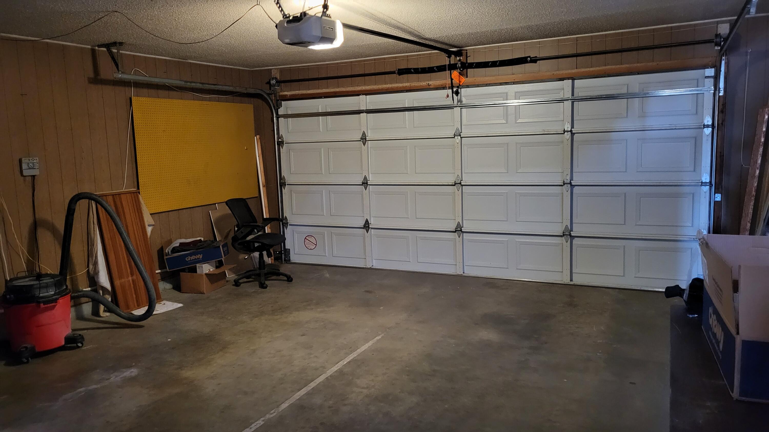 12220 Pineridge Avenue NE