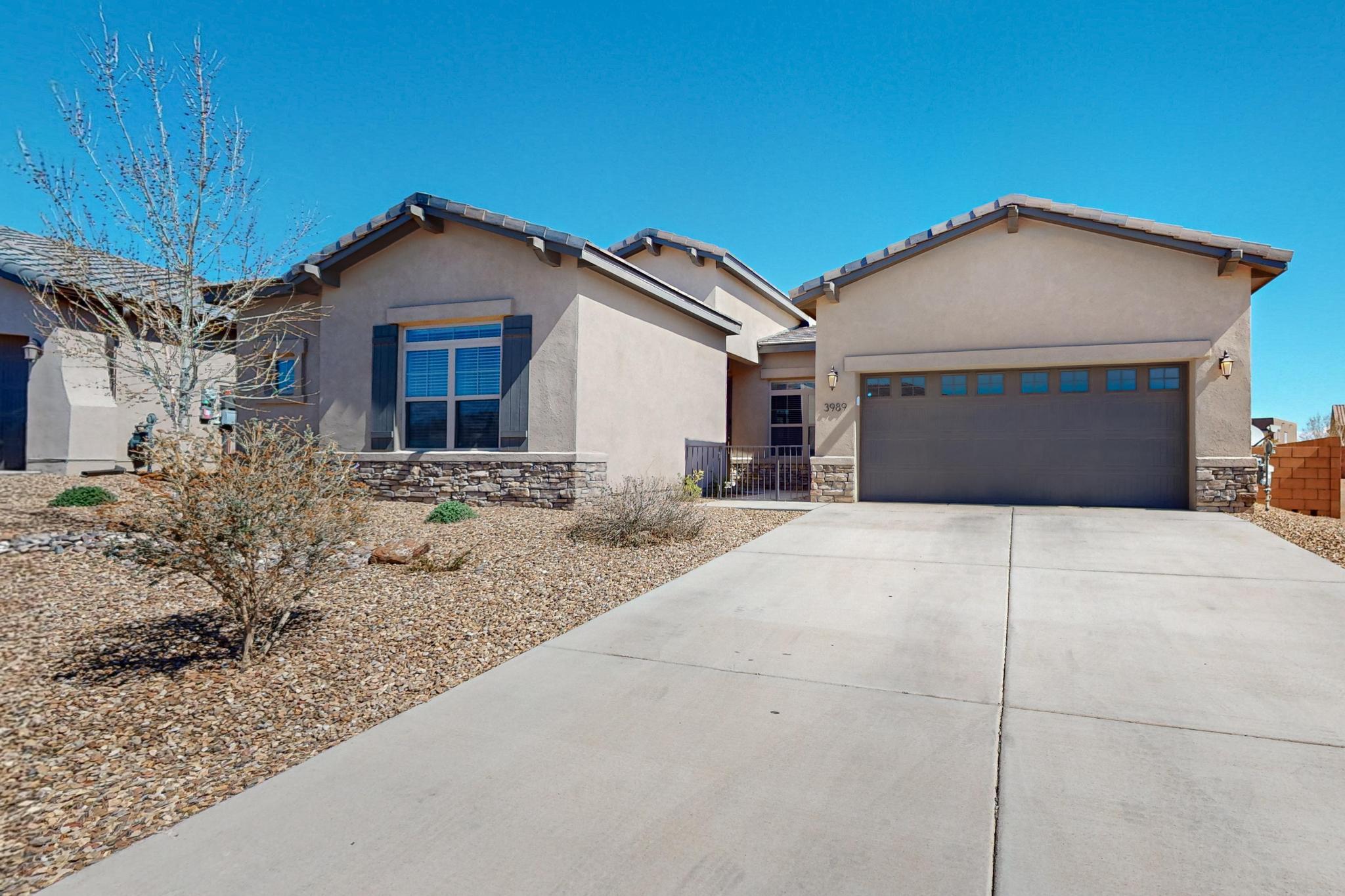 3989 Kodiak Road NE