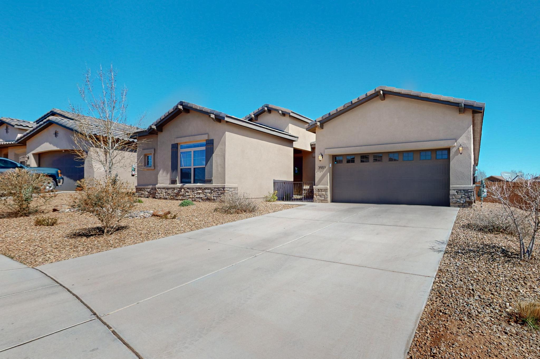3989 Kodiak Road NE