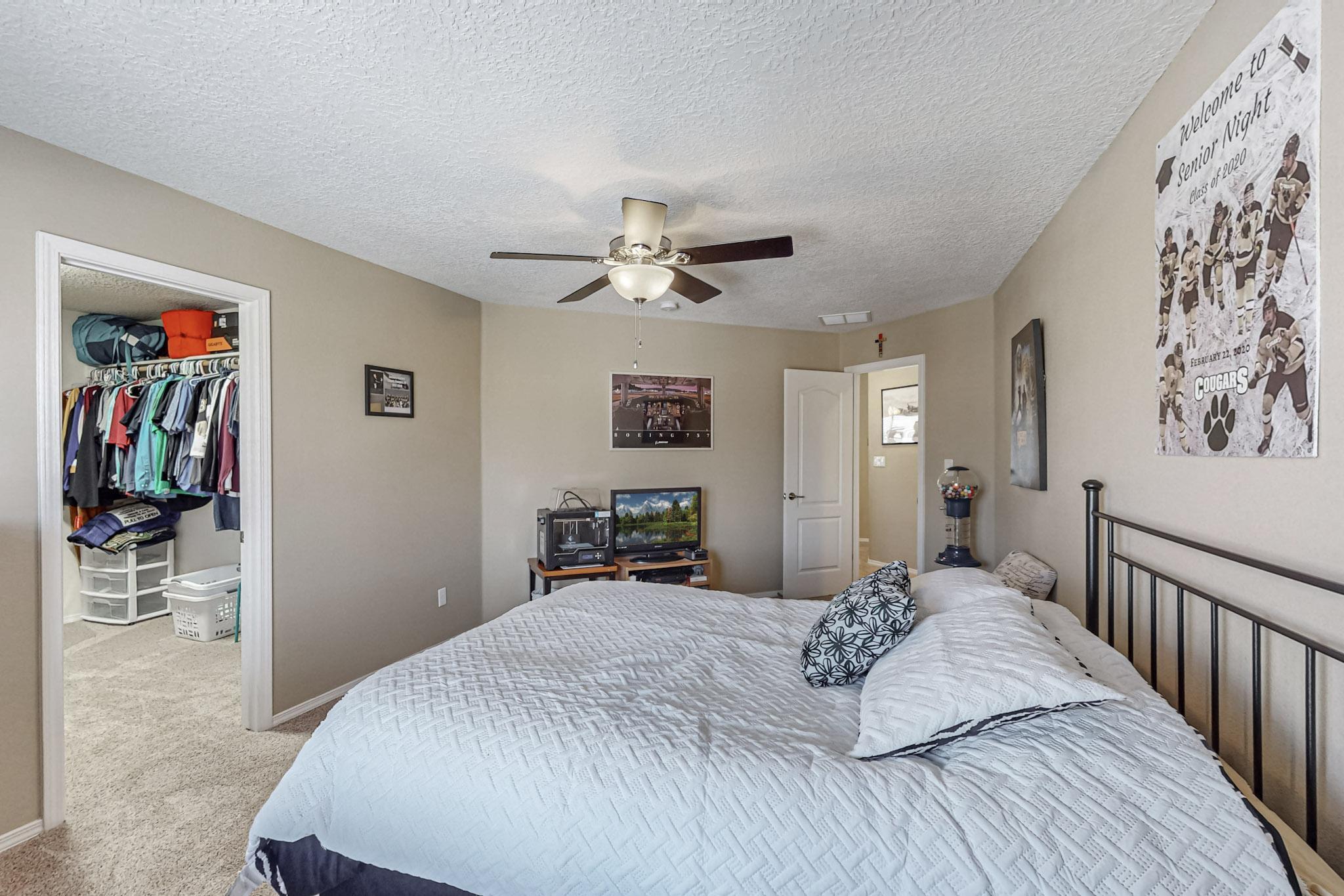 118 Las Medanales Court NE