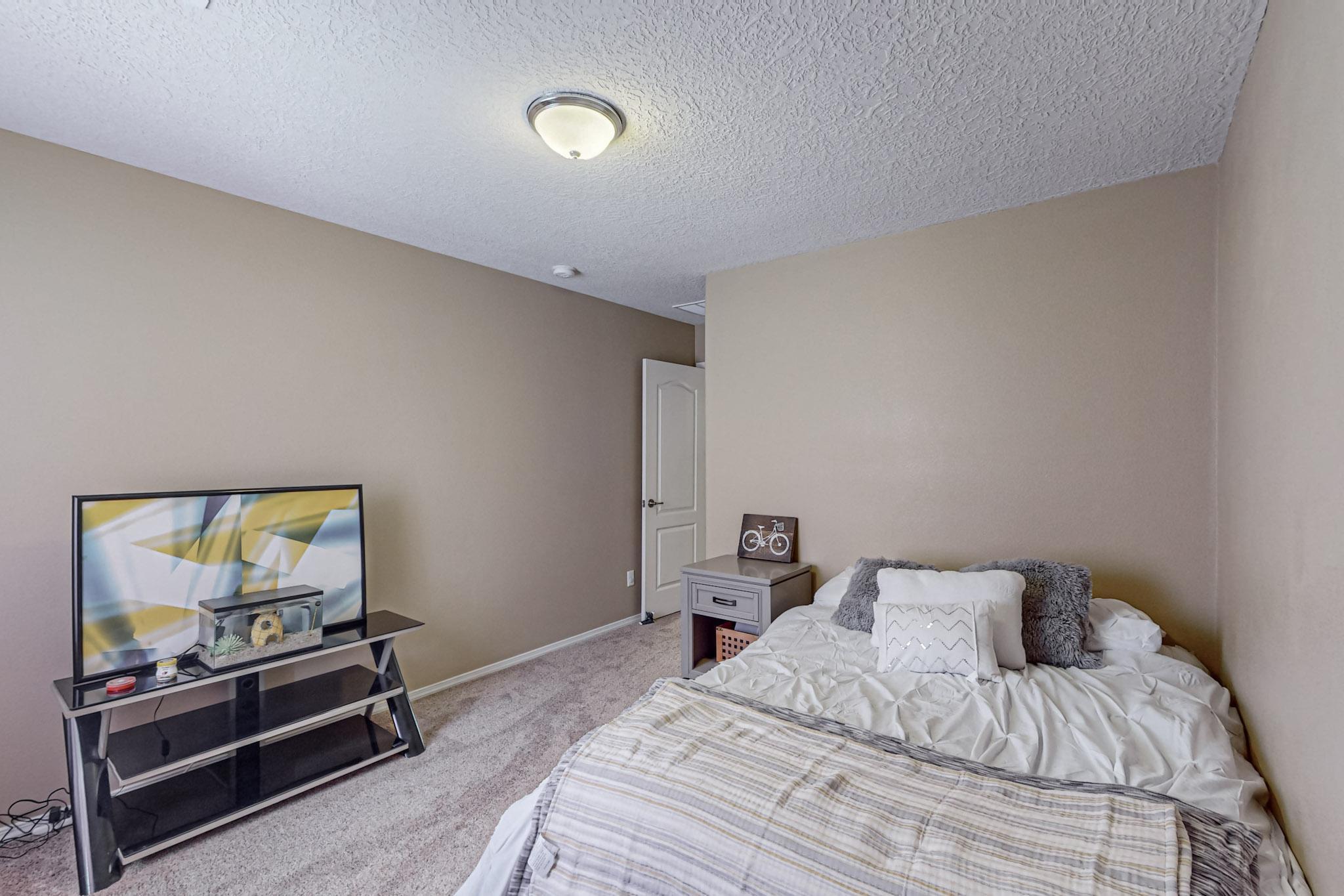 118 Las Medanales Court NE