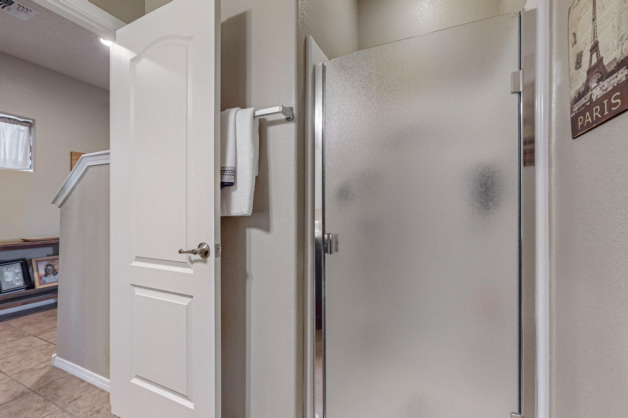 118 Las Medanales Court NE