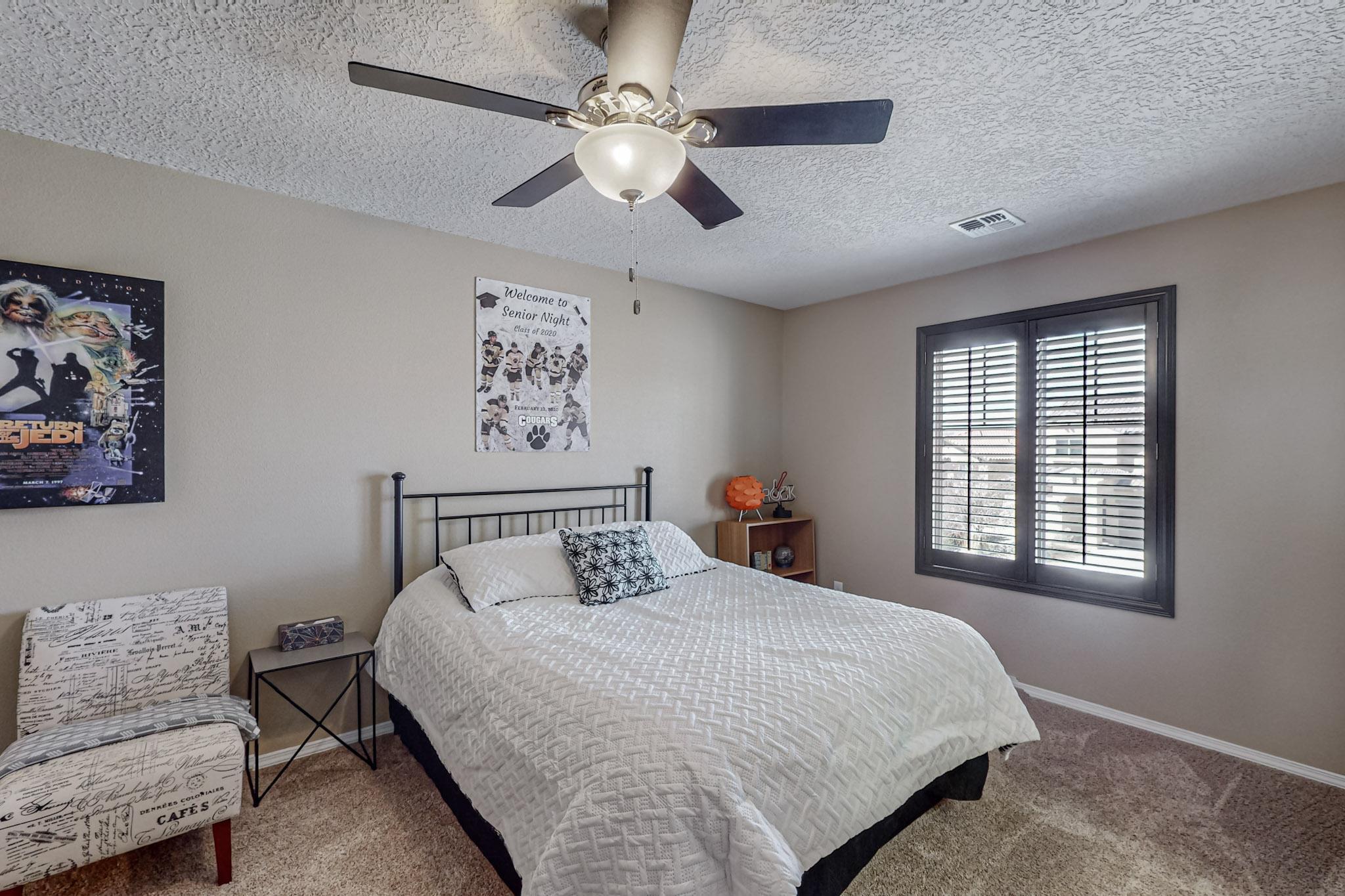 118 Las Medanales Court NE