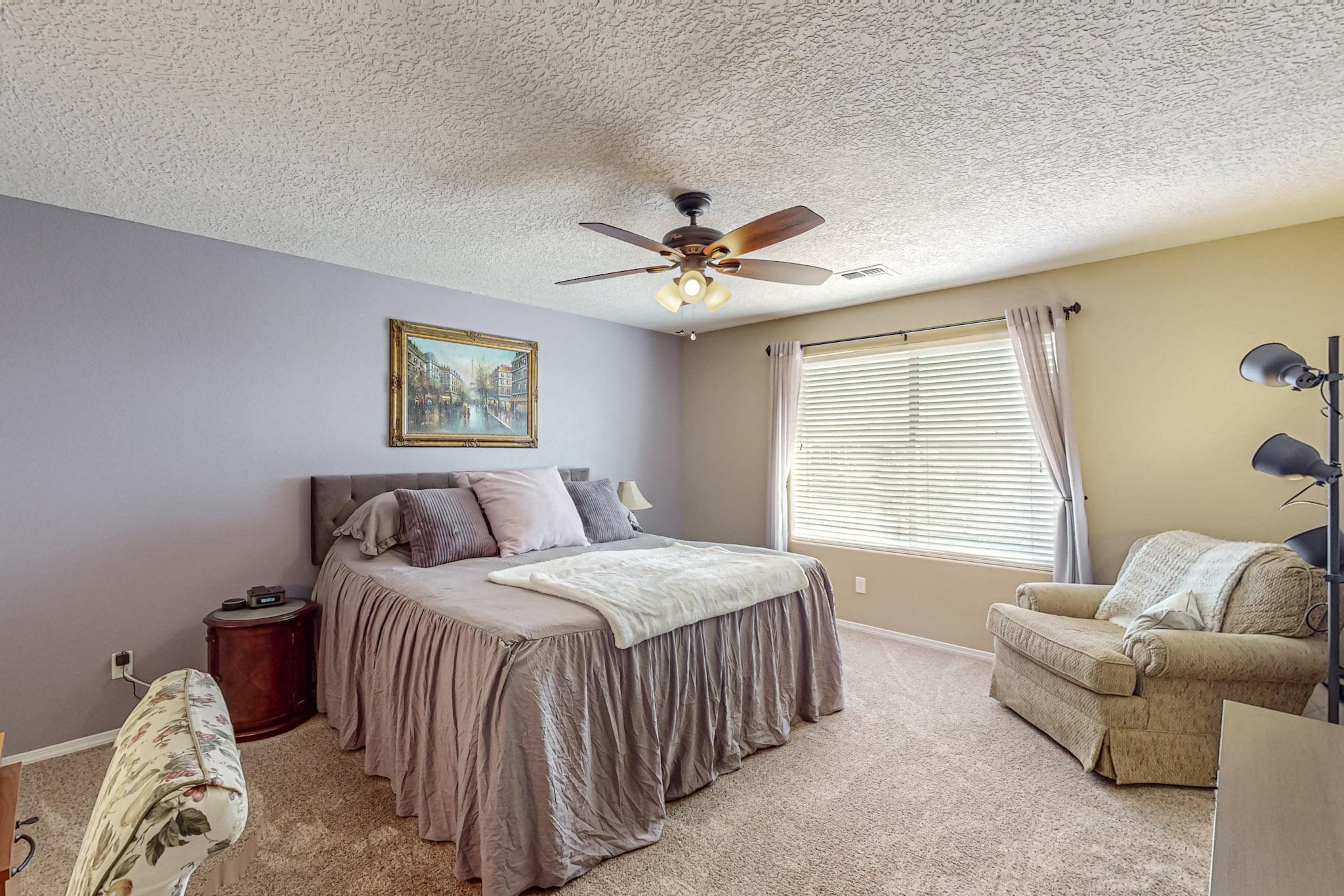 118 Las Medanales Court NE