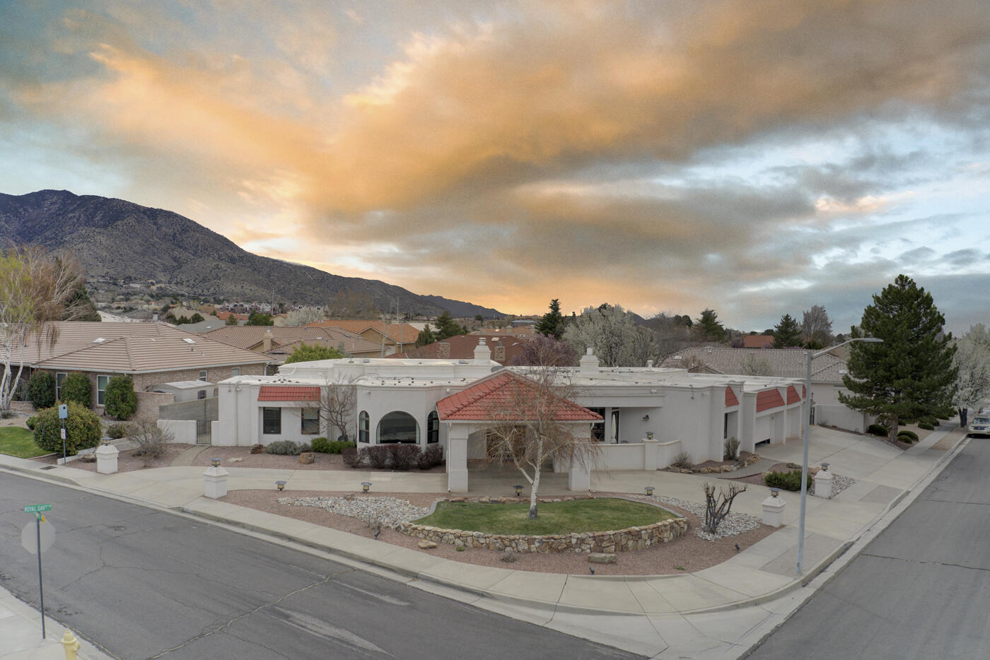 12500 Royal Point Court NE