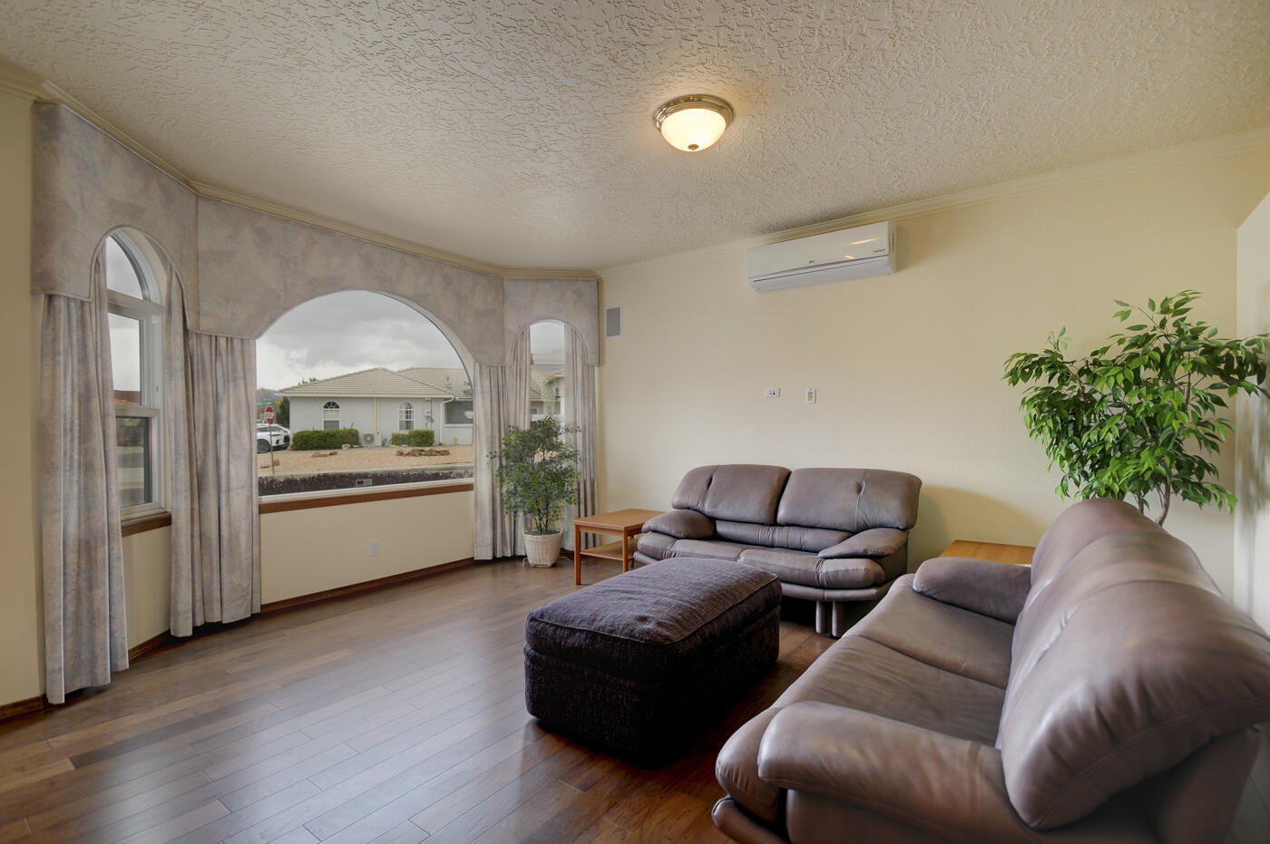 12500 Royal Point Court NE