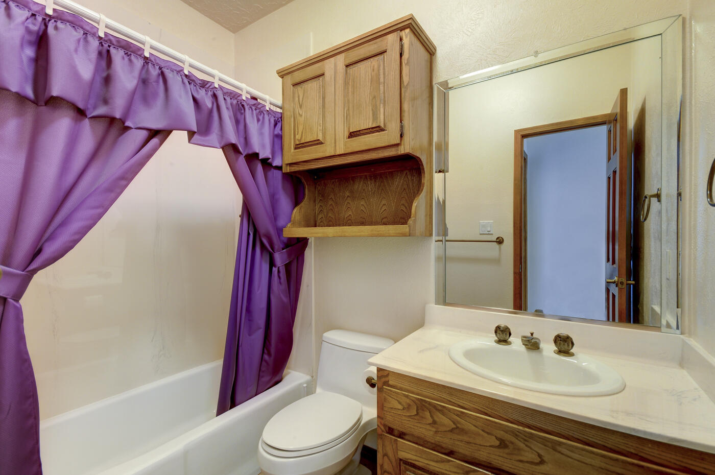 12500 Royal Point Court NE