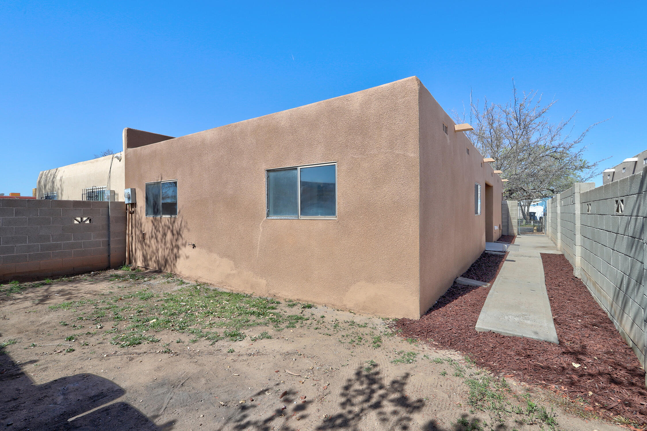 1022 Rigel Street SW