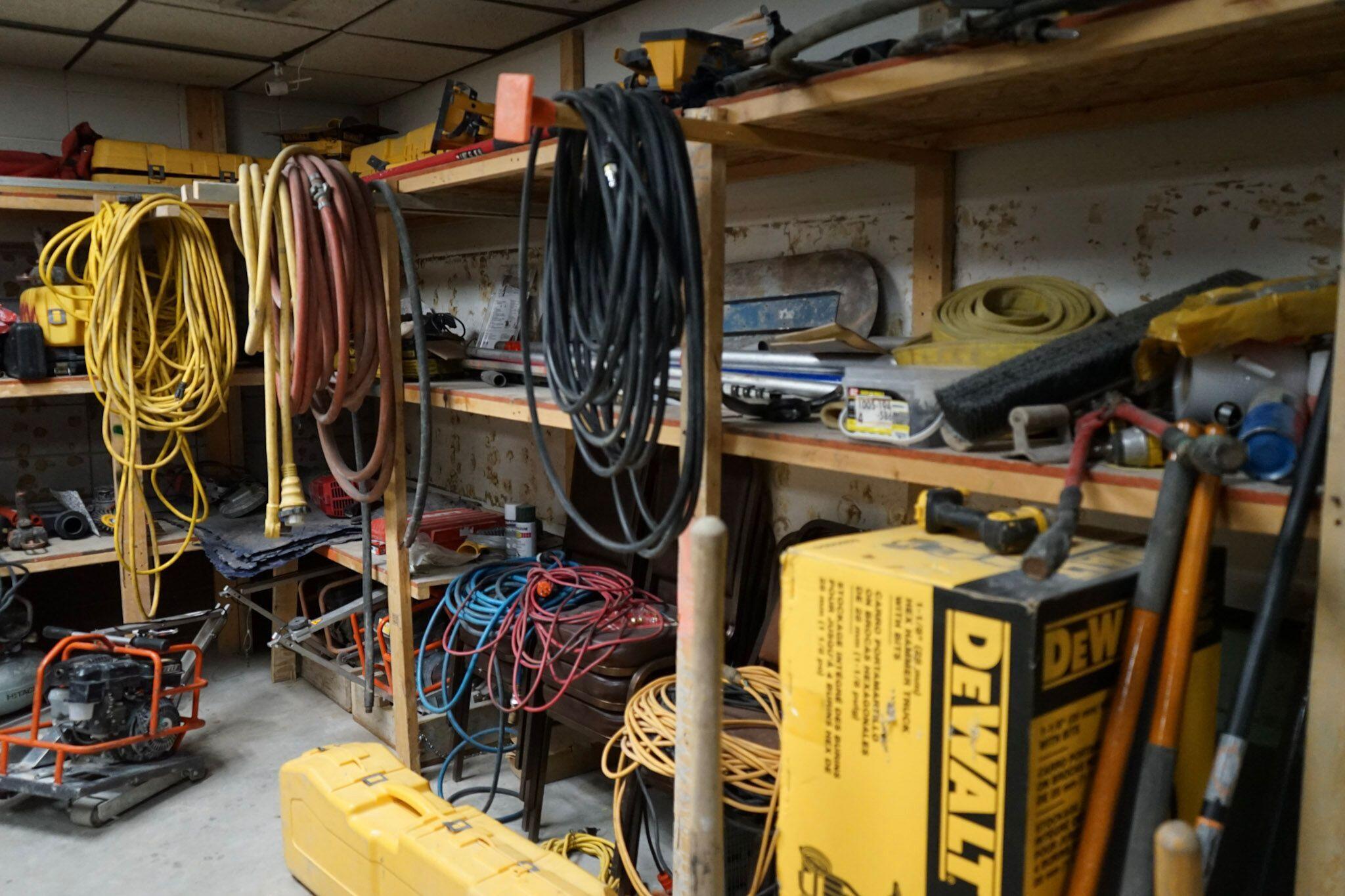 127 General Somervell Street NE