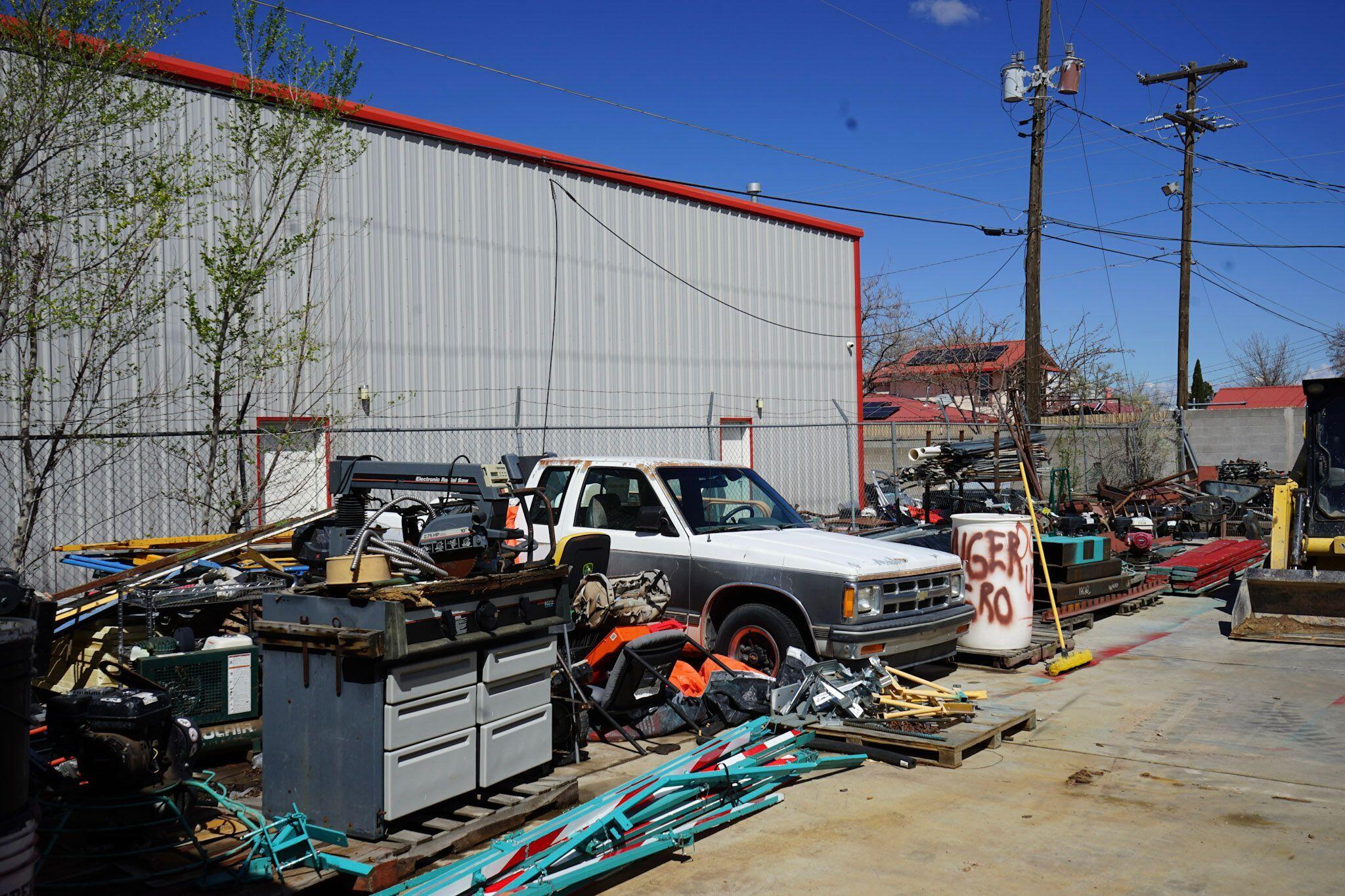 127 General Somervell Street NE