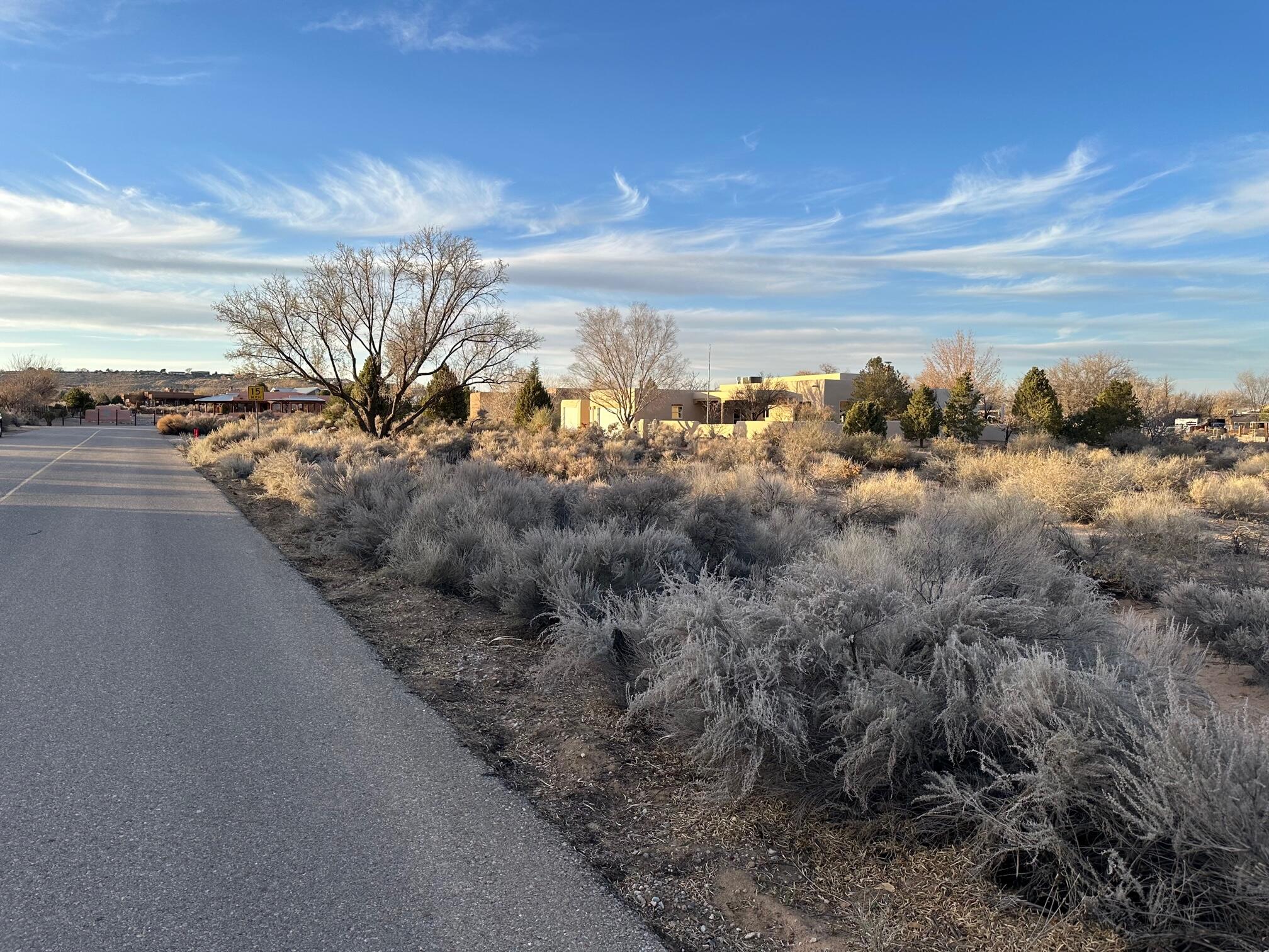 138 Tierra Encantada