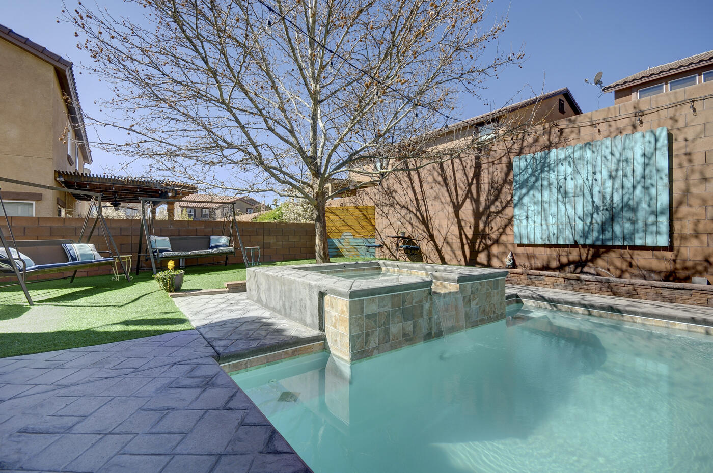 19 Monte Vista Drive NE