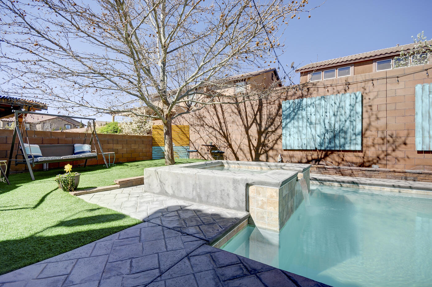 19 Monte Vista Drive NE