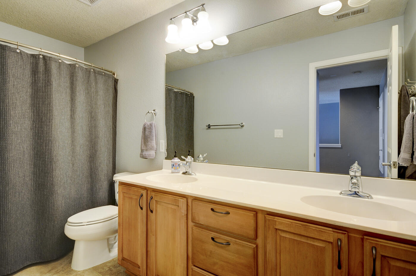 19 Monte Vista Drive NE