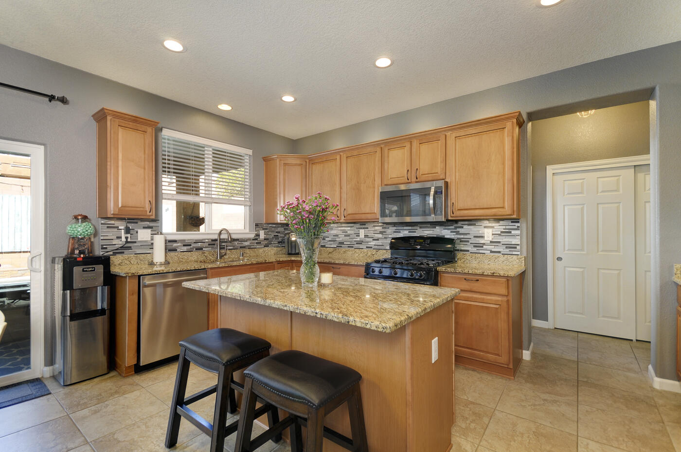 19 Monte Vista Drive NE