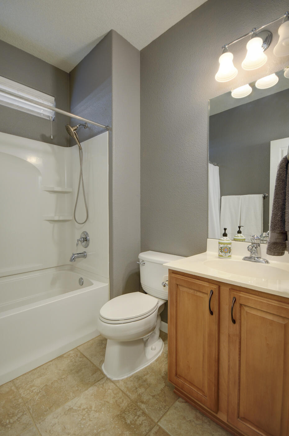 19 Monte Vista Drive NE