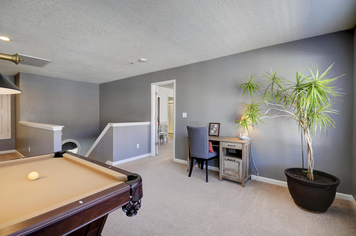 19 Monte Vista Drive NE