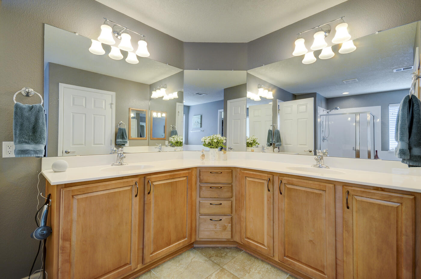 19 Monte Vista Drive NE