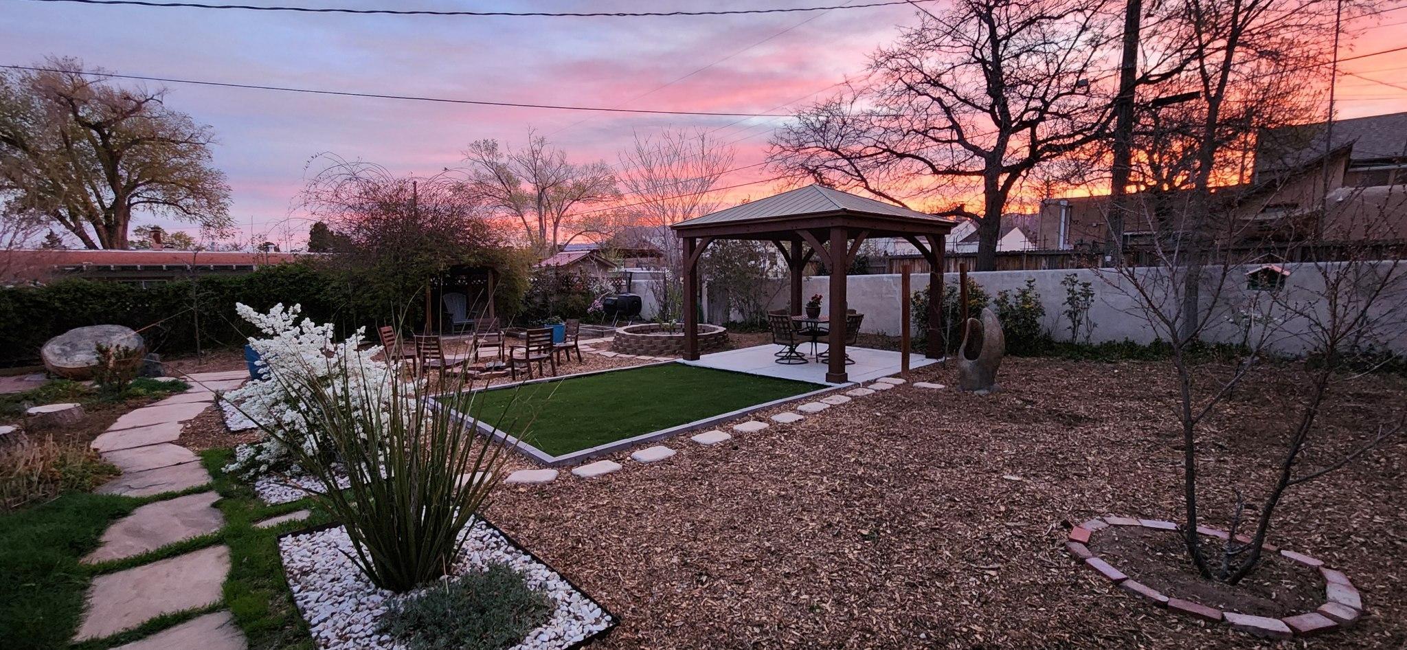 706 Amherst Drive SE