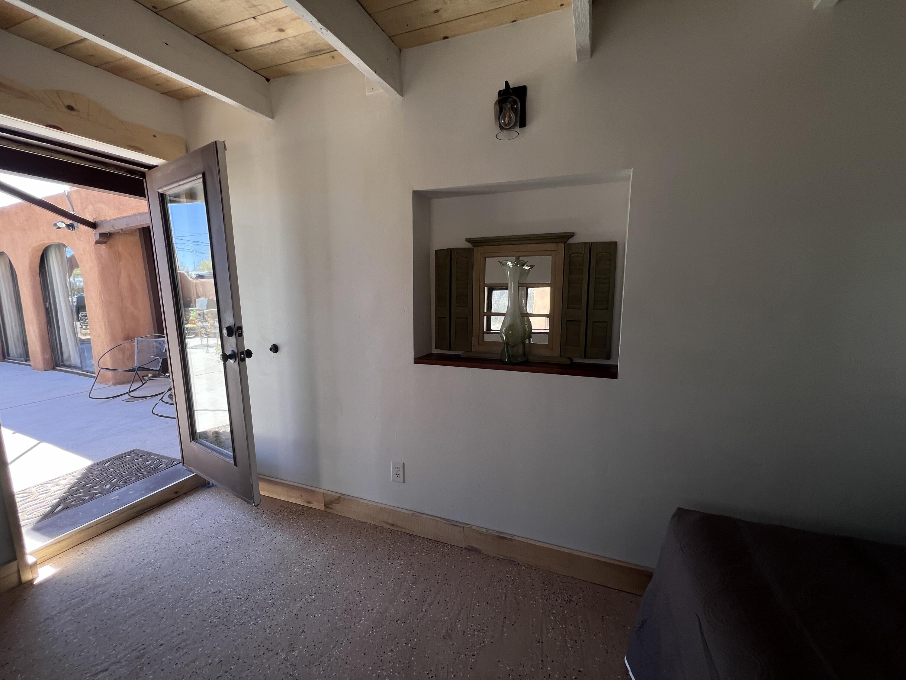 225 A Willow Road NW