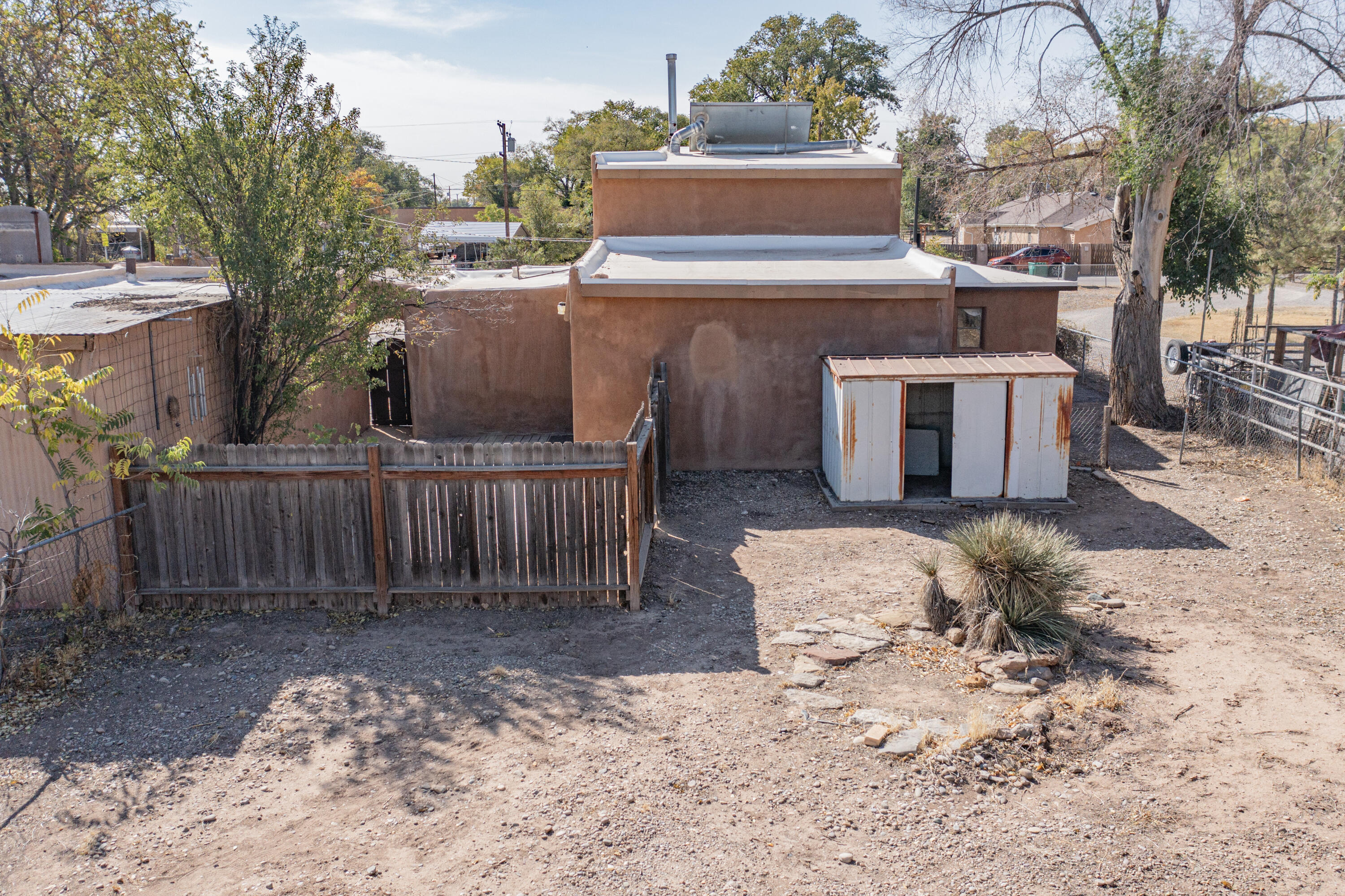 225 A Willow Road NW