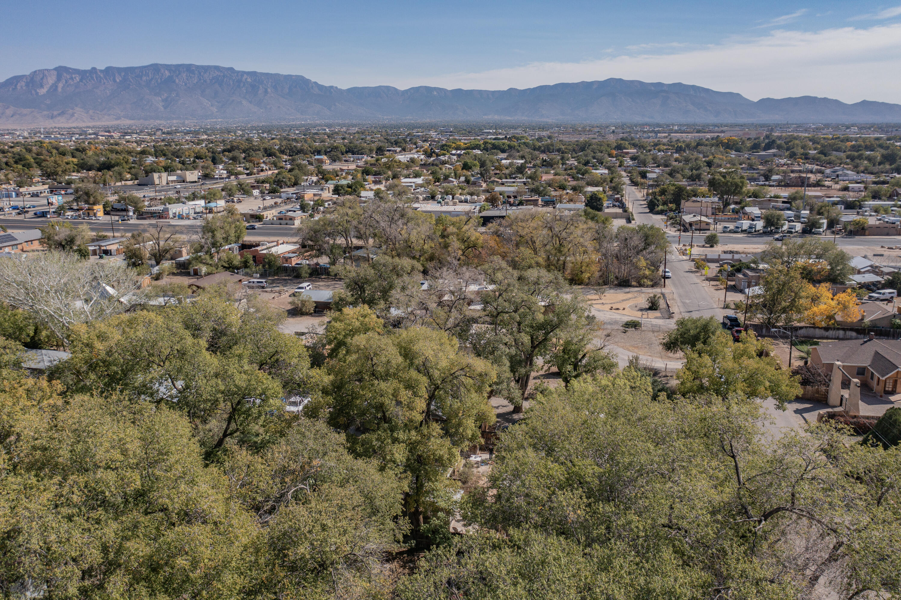 225 A Willow Road NW