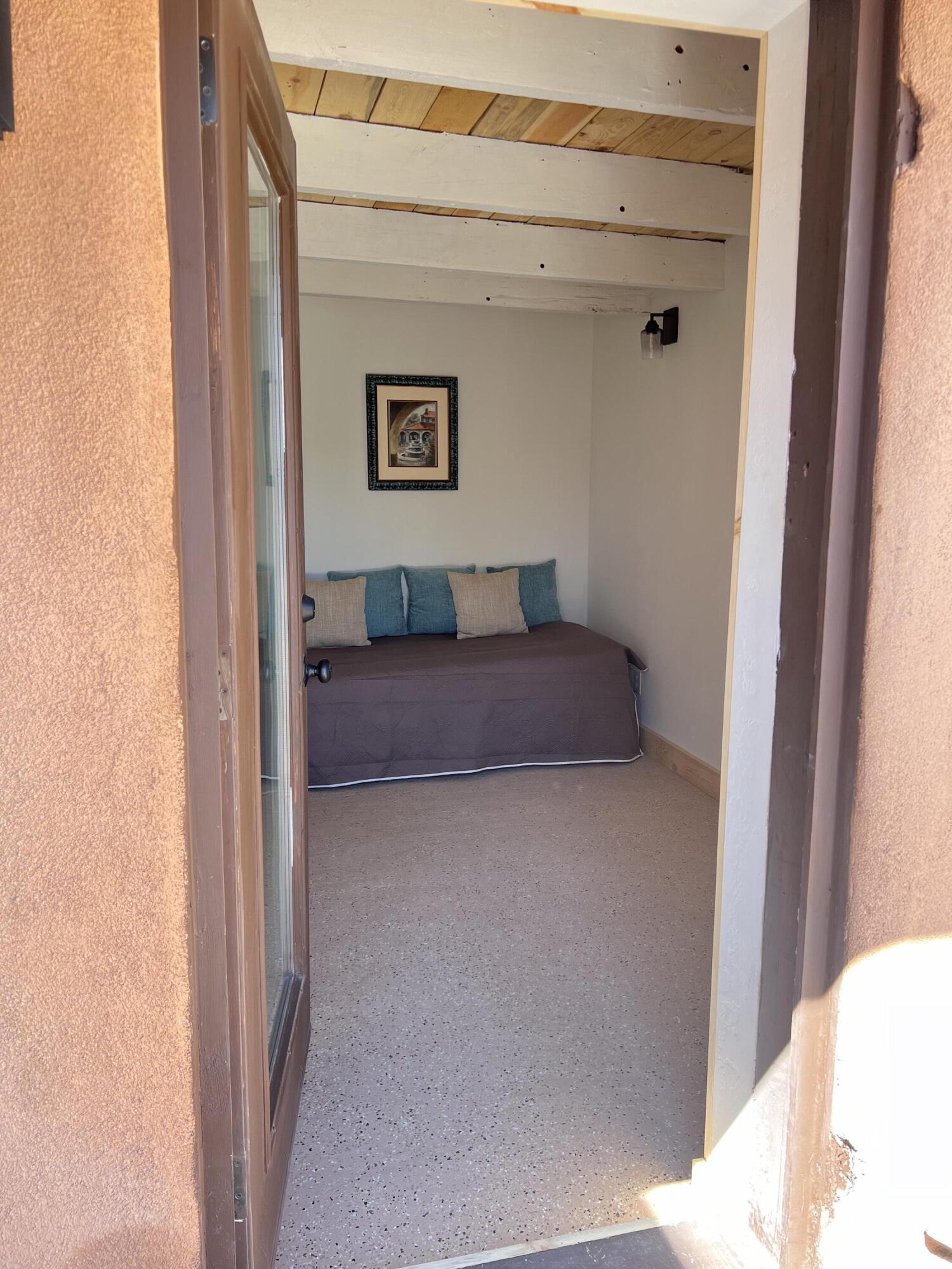 225 A Willow Road NW